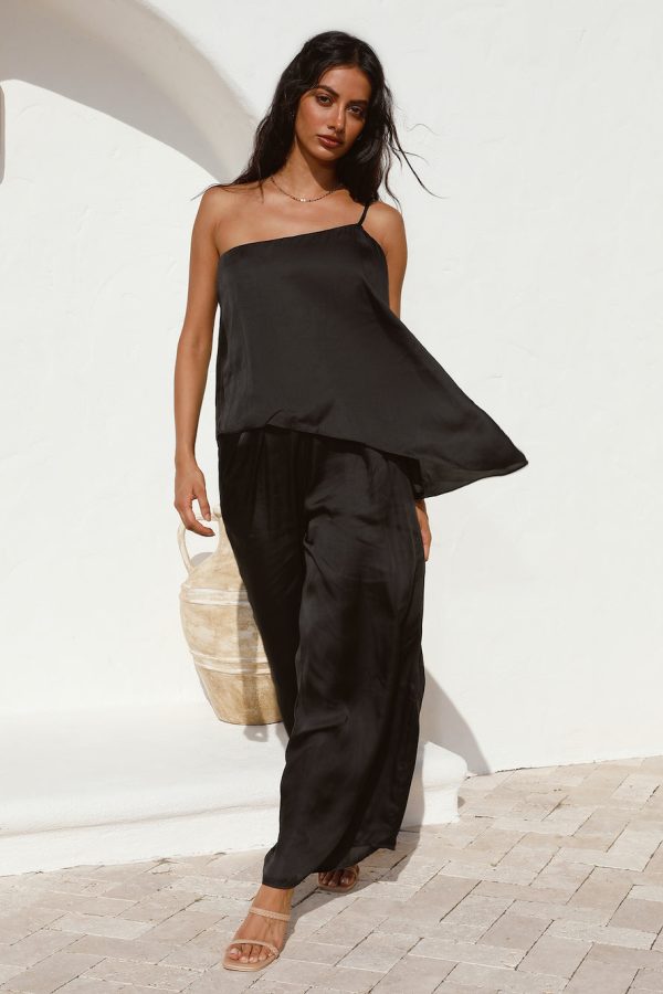 Moving In Crop Top Black - Image 4