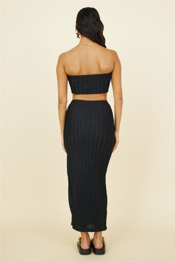 Poolside Adventure Crop Top Black - Image 10